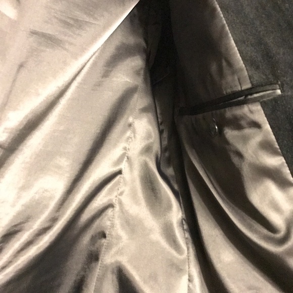 ❗️❗️ SOLD❗️❗️Velvet Suit/Blazer - Picture 5 of 5